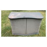RUBBERMAID TRASH CAN STORAGE BIN
