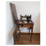 WHITE SEWING MACHINE W/ CABINET & EXTRAS