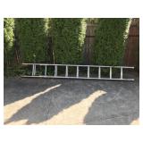 18 FT ALUMINUM EXTENSION LADDER