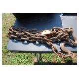 OLDER TOW CHAIN - LARGE HOOKS