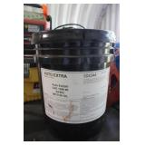 5 GAL. 15W-40 MOTOR OIL