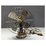 SMALL METAL TABLE FAN