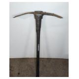HUSKY PICK AXE