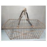WELDED WIRE BASKET WITH HANDLES