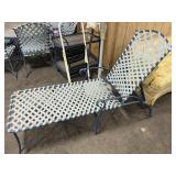 TROPITONE OUTDOOR LOUNGE