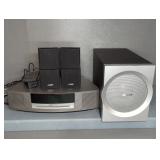 BOSE AM/FM/CD RADIO W/REMOTE