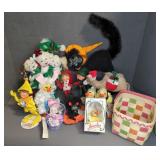 HOLIDAY ANNALEE DOLLS