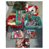 CHRISTMAS HOLIDAY DECORATIONS