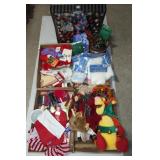 CHRISTMAS HOLIDAY DECOR