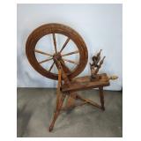 ANTIQUE SPINNING WHEEL