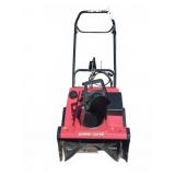 Toro CCR 2000E 4.5HP Snow Blower, Working