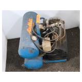 Emglo Air Mate Portable Air Compressor