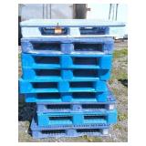9 Plastic Shipping Pallets