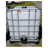 Plastic IBC Tote with Dented Corner
