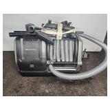 Giraffe Tools Wall Mounted Vacuum Cleaner