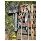 Metal Hand Tools and Level
