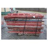 26 Scaffolding Uprights, 30' x 72'