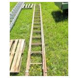 Wooden Extension Ladder, 32 ft Max
