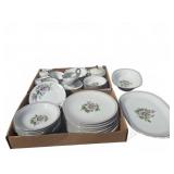 Jyoto Fine China Service for 8