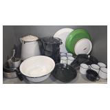 Kitchenware Lot, Enamelware and Metal Items
