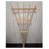 TRELLIS NATURAL CEDAR