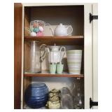 Kitchenware Cupboard Lot