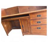 Oak Wood Desk With Drawers And Cabinet