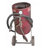 Portable Red Sandblaster Tank With Gauge and