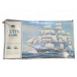 Revell Cutty Sark Model Kit 36" Ship