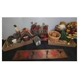 Seasonal Decor And Home Accessories Lot