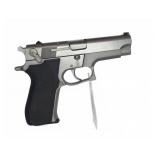 Smith & Wesson 5906 9mm Pistol With 3 Magazines