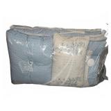 JC Penney Home Collection Queen Bedspread Set