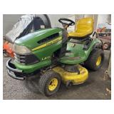John Deere LA135 Series Riding Lawn Mower