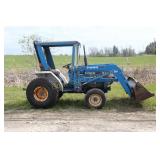 1620 FORD TRACTOR, 4 WHEEL DRIVE