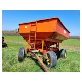 GRAVITY WAGON ON JOHN DEERE 1075 RUNNING GEAR