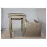 HAND MADE PLANT STAND