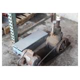VACUUM PUMP, WORKING WHEN REMOVED