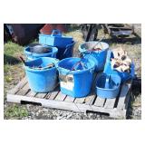 LARGE GROUPING OF HORSE EQUIPMENT