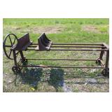 CAST IRON ADJUSTABLE DOOR CLAMP