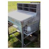 METAL SHOP FORMANS DESK