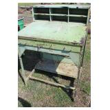 METAL SHOP FORMAN DESK
