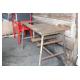 METAL WORK BENCH