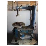 TIRE CHANGER