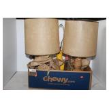 3 CERAMIC LAMPS & FIGURINE