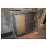 DOUBLE HUNG WINDOW