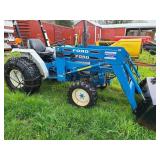 FORD 1520 4 WHEEL DRIVE W/ BUCKET