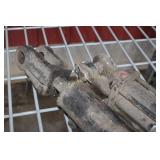 4 - HYDRAULIC CYLINDERS