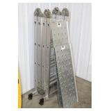 FOLDING LADDER