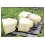 4 JOHN DEERE CORN HOPPERS W/ LIDS