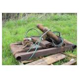 30,000 LBS HYDRAULIC LIFT